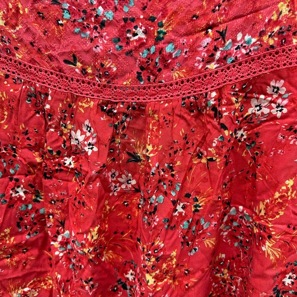 Torrid Blouse Size 4 - Picture 4 of 5